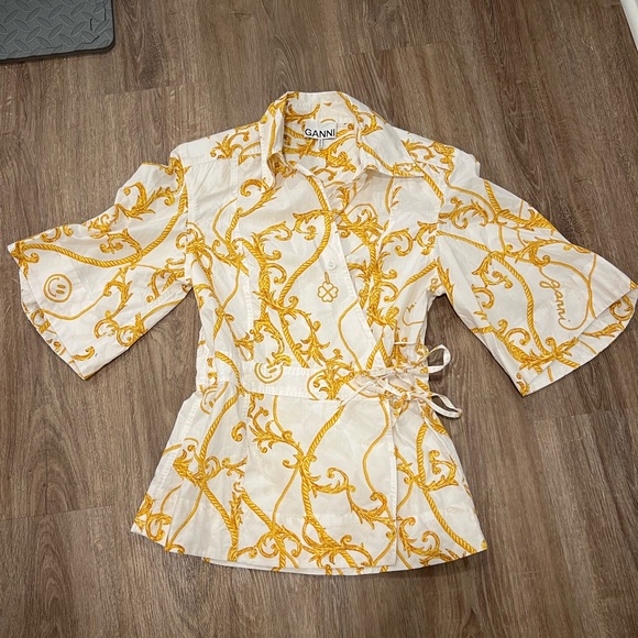 NWT GANNI 100% Cotton Gold And White Patterned Button Up Wrap Shirt - Picture 2 of 14